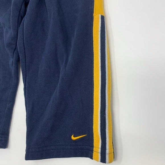 Boys Nike Pants - Picture 2 of 4